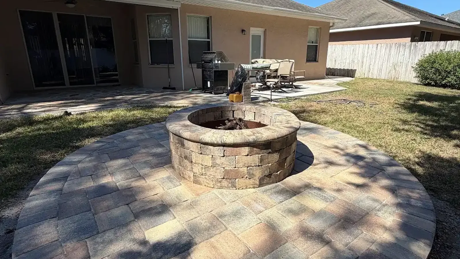 fire pit designs shown in a real Tampa Bay outdoor project