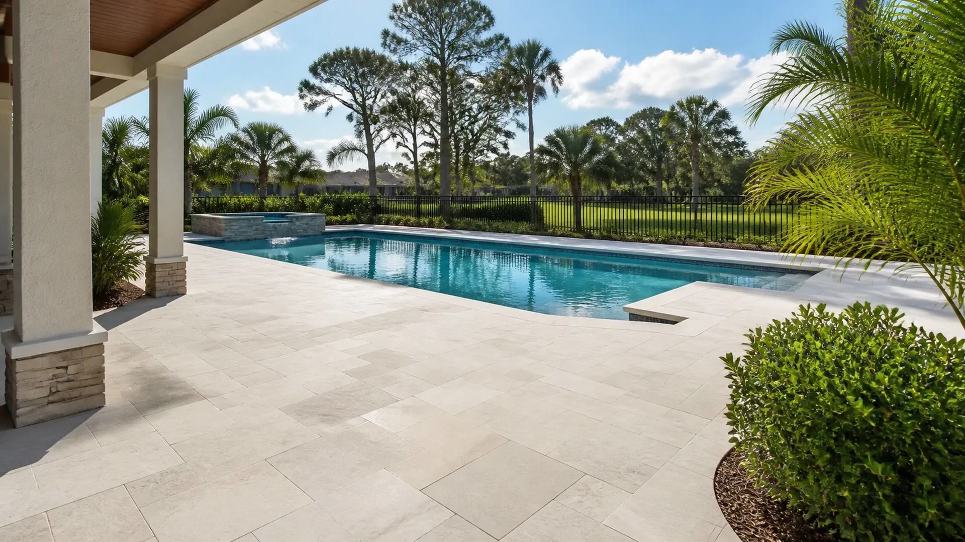 do pavers get hot for a Tampa Bay outdoor project