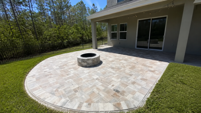 Portable vs Built-In Fire Pits for Florida Patios
